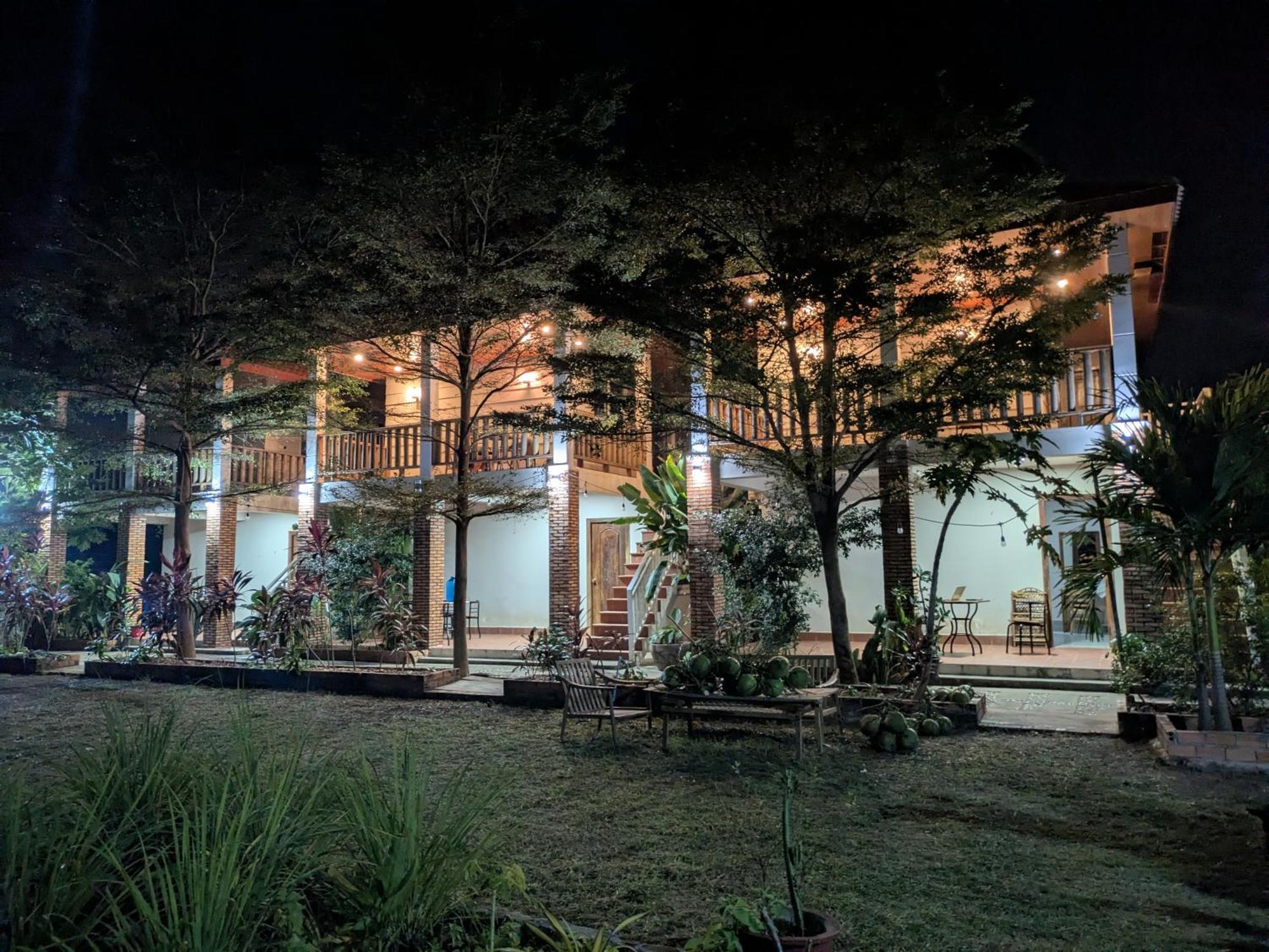 Coconut Lodge Kampot Extérieur photo