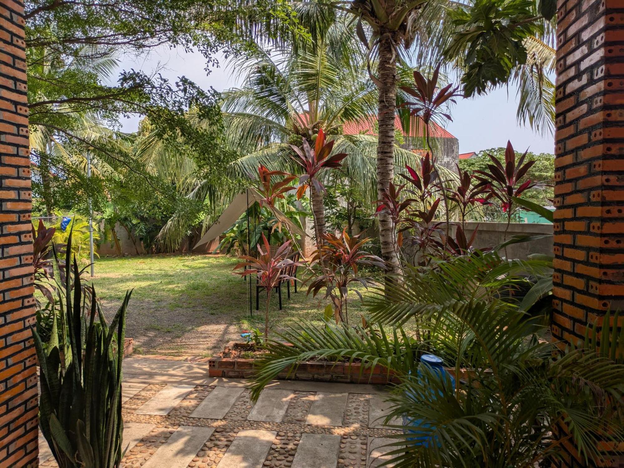 Coconut Lodge Kampot Extérieur photo